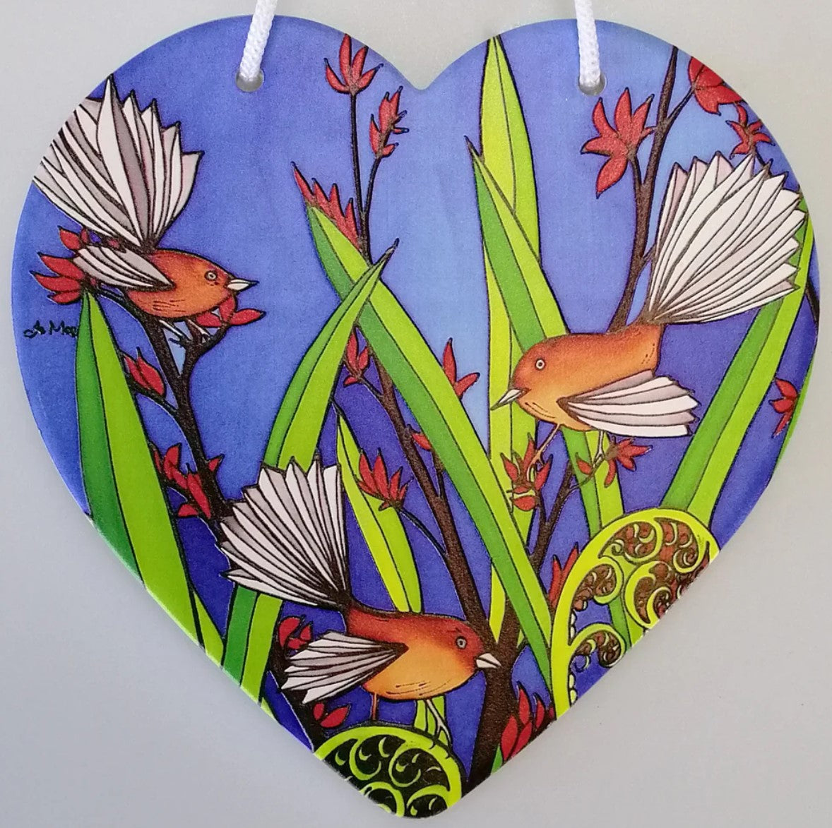 Fantail 3D Ceramic Heart Wall Hanging - Beautiful Gifts