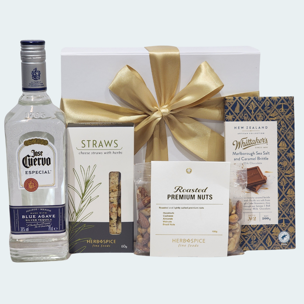 Tequila Luxe - José Cuervo Gift Box